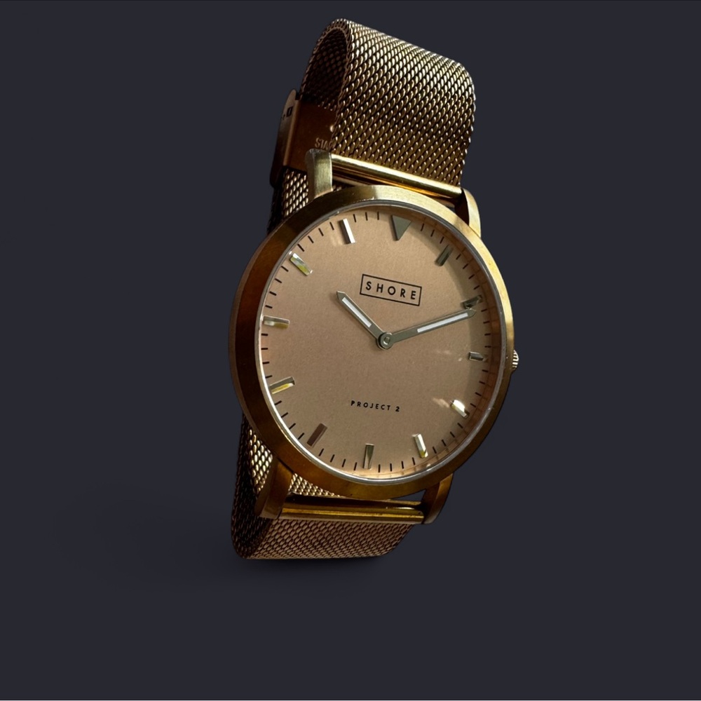 Shore Gold Mesh Band Watch minimalist design need battery - Picture 6 of 6